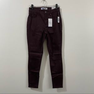 NWT Old Navy Rockstar Super Skinny High Rise Dark Burgundy Size 6